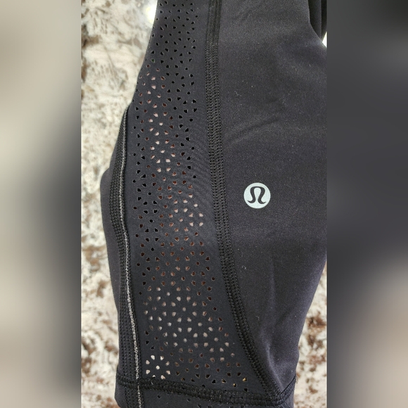 Lululemon size 6 leggings - Picture 3 of 5